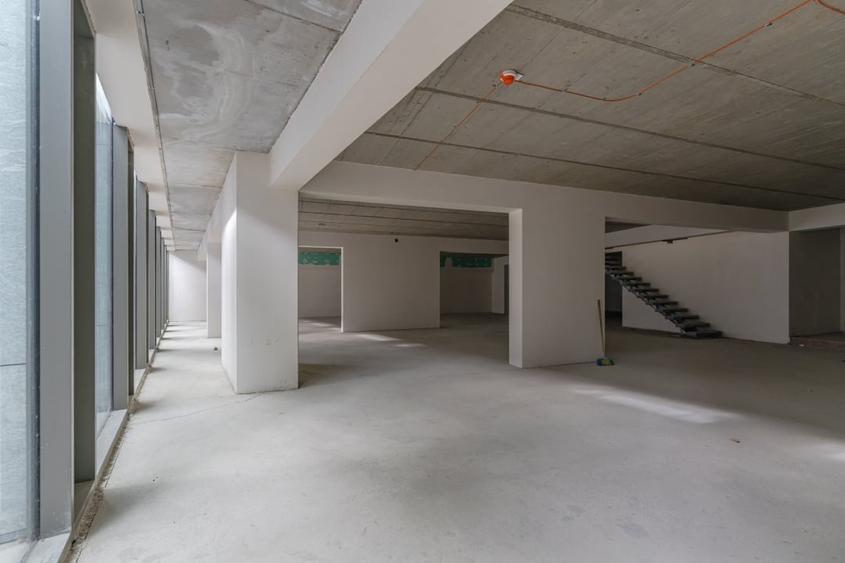 Birou, de 1,074 mp, în Ultracentral
