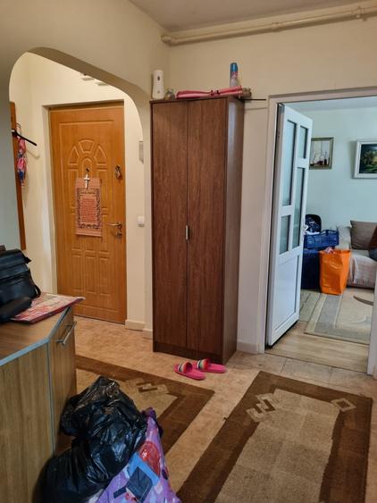 Apartament cu 3 camere decomandat în Tomis Nord