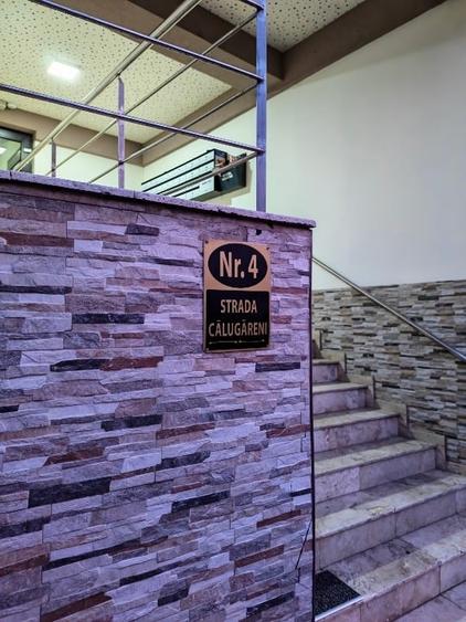 Apartament cu 2 camere semidecomandat, mobilat în Timpuri Noi