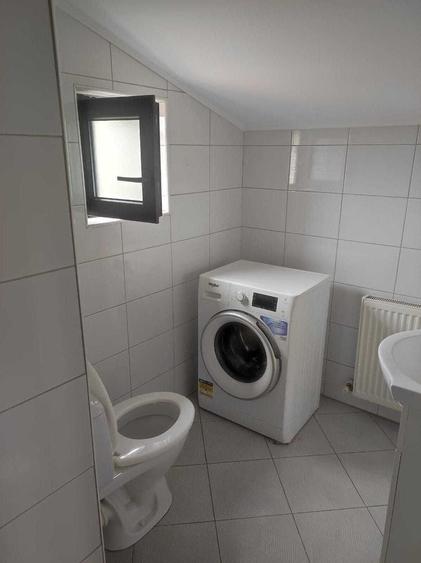 Apartament cu 2 camere decomandat în Lacul Tei