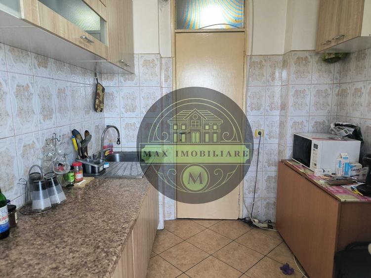 Apartament cu 2 camere decomandat în Carol Davila