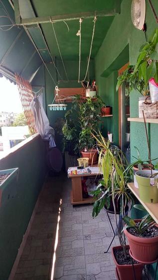 Apartament cu 4 camere decomandat în Moara