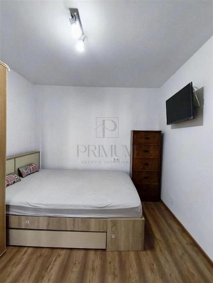 Apartament cu 2 camere semidecomandat, mobilat în Girocului