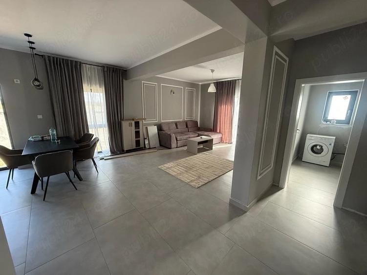 Casă cu 4 camere cu Teren 535 Mp în Central