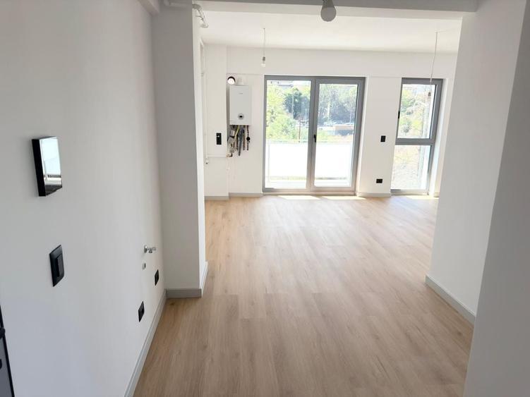 Apartament cu 2 camere decomandat în Lipovei