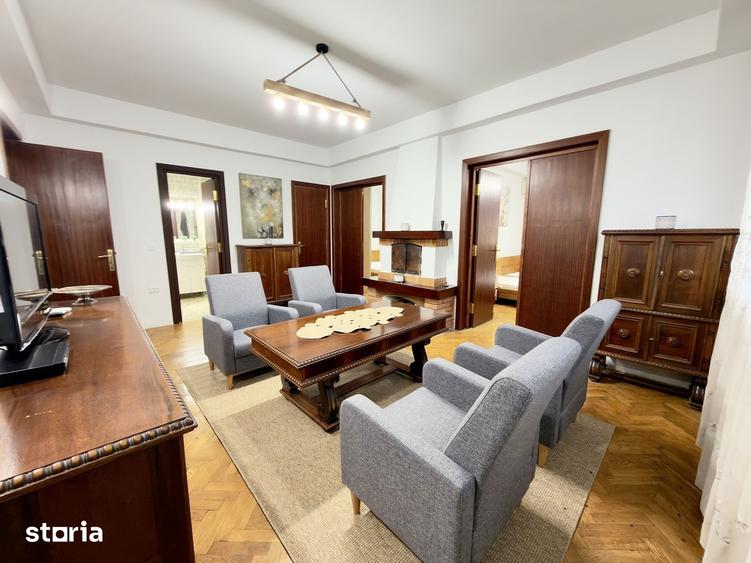 Apartament cu 3 camere semidecomandat în Colentina