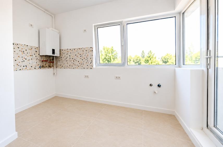 Apartament cu 2 camere semidecomandat în Sud