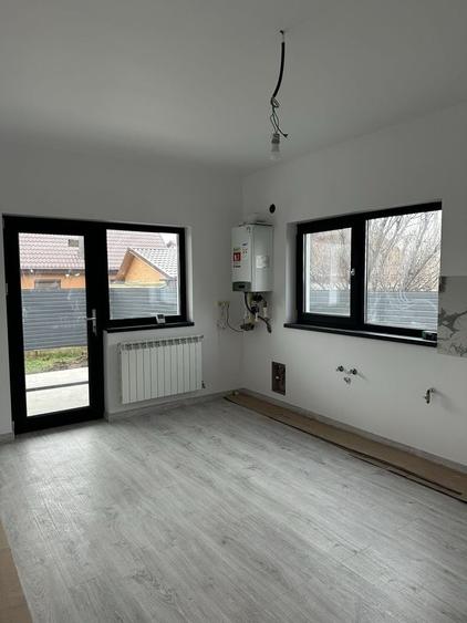Casă cu 4 camere în Pașcani
