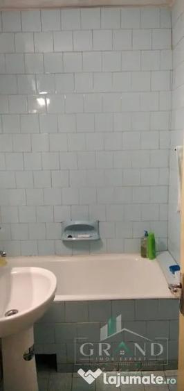 Apartament cu 4 camere decomandat în Mănăștur
