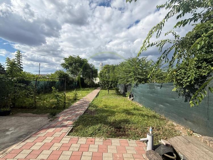 Casă individuală cu 4 camere cu Canalizare în Brestei