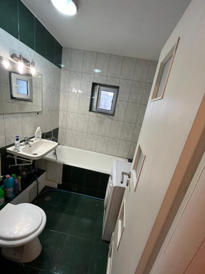 Apartament cu 2 camere semidecomandat în Tineretului
