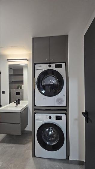 Apartament cu 2 camere semidecomandat, mobilat în Semicentral