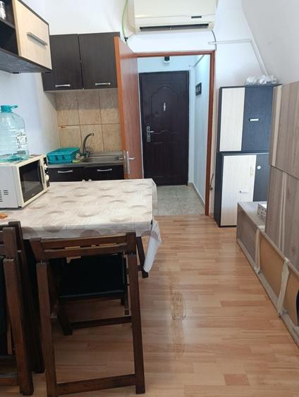 Garsonieră decomandată în Exterior Vest