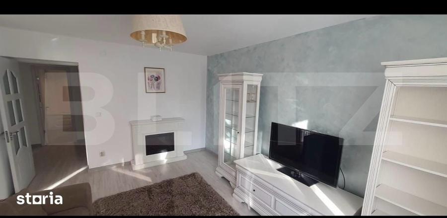 Apartament cu 3 camere semidecomandat în Central