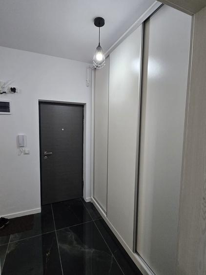 Garsonieră decomandată în Drumul Taberei