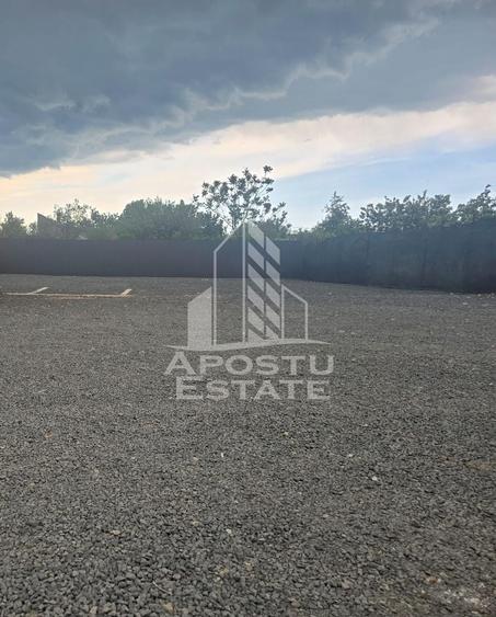 Teren construcție, în Aradul Nou