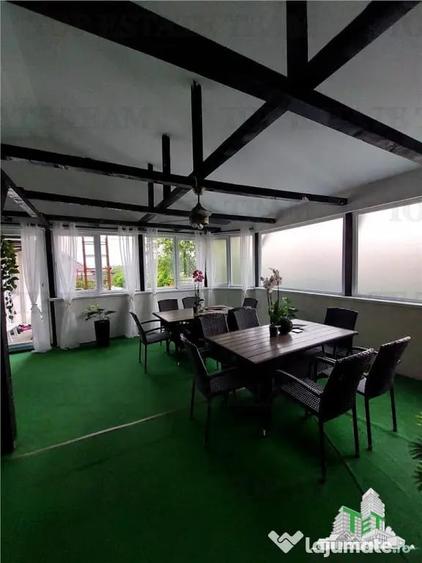 Casă cu 13 camere cu Teren 850 Mp în 23 August