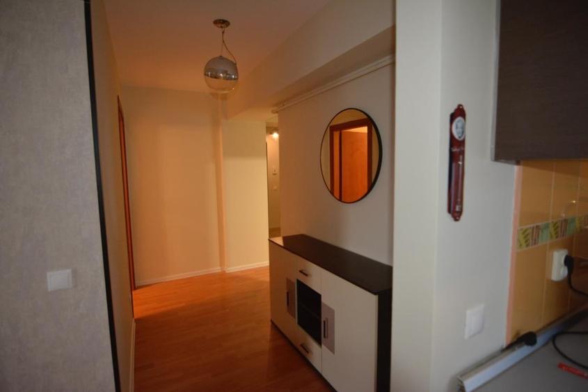 Apartament cu 2 camere decomandat, mobilat în Vitan-Bârzești