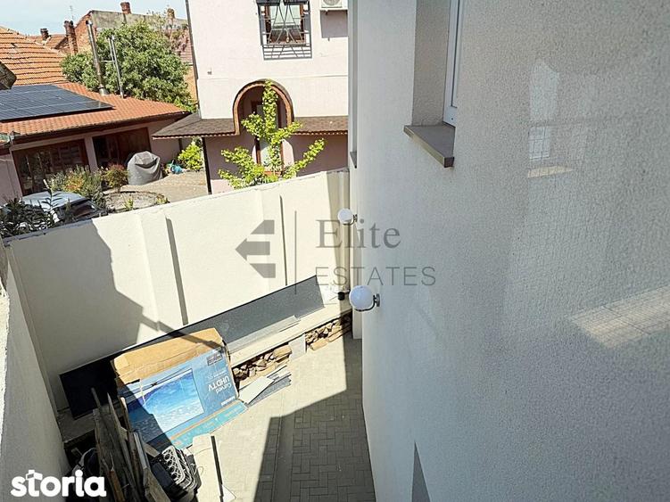 Casă cu 4 camere cu Teren 300 Mp în Orașul Nou