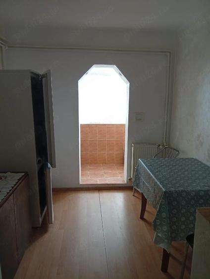 Apartament cu 2 camere decomandat în Ostroveni