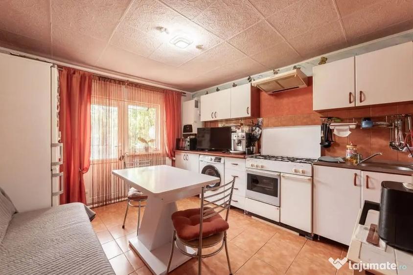 Casă cu 3 camere cu Teren 1150 Mp în Geamăna