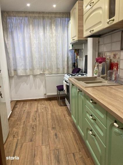Apartament cu 2 camere, mobilat în Central