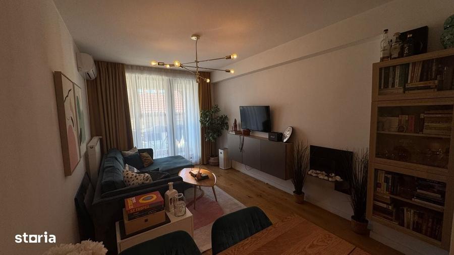 Apartament cu 2 camere decomandat în Sisești