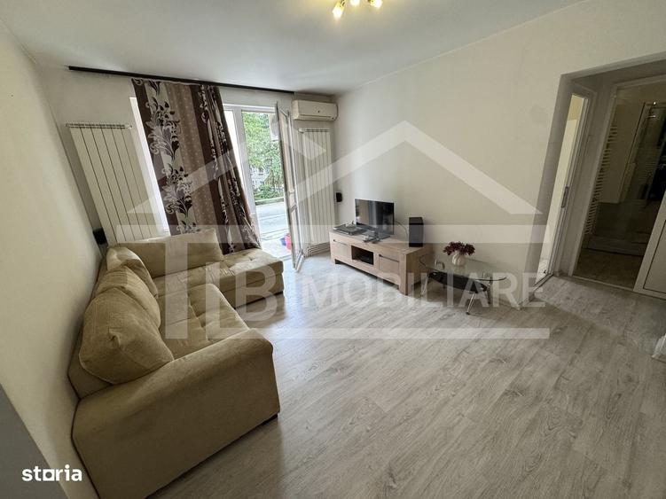 Apartament cu 2 camere semidecomandat în 7 Noiembrie