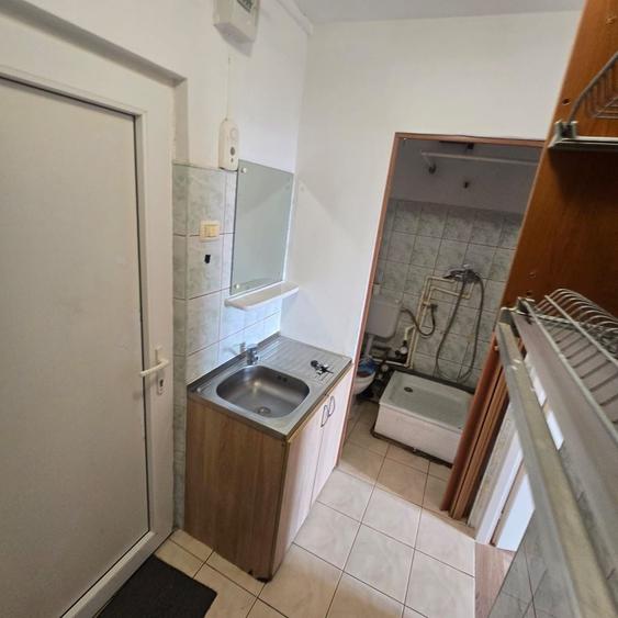 Garsonieră nedecomandată în Lugojului