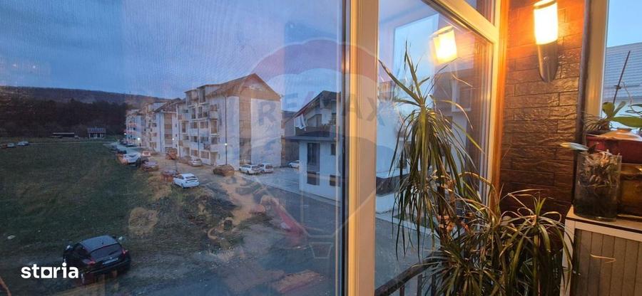 Apartament cu 3 camere, mobilat în Florești — fotografia 1
