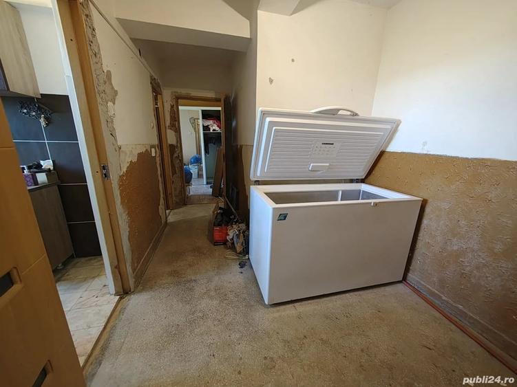 Apartament cu 2 camere decomandat în Hunedoara