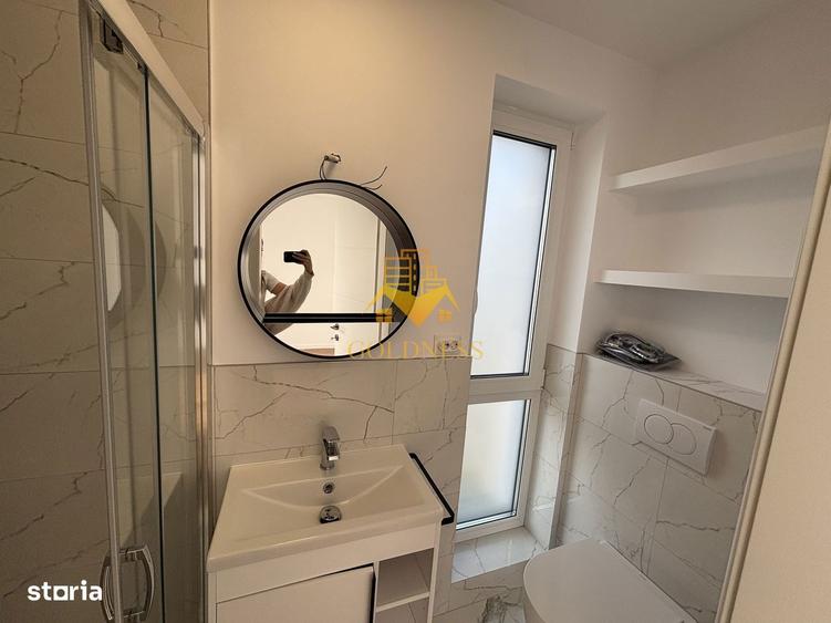 Casă cu 5 camere cu Canalizare în Chinteni