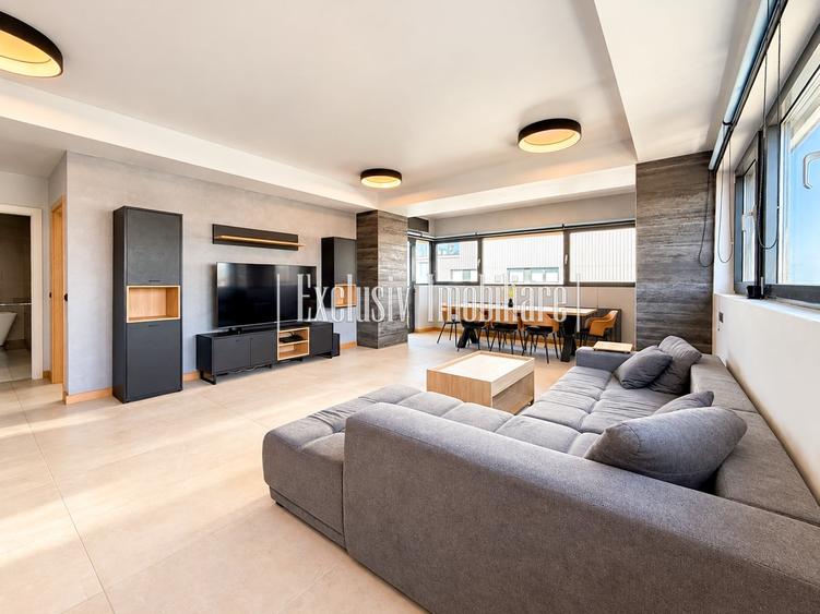 Apartament cu 4 camere în Faleza Nord