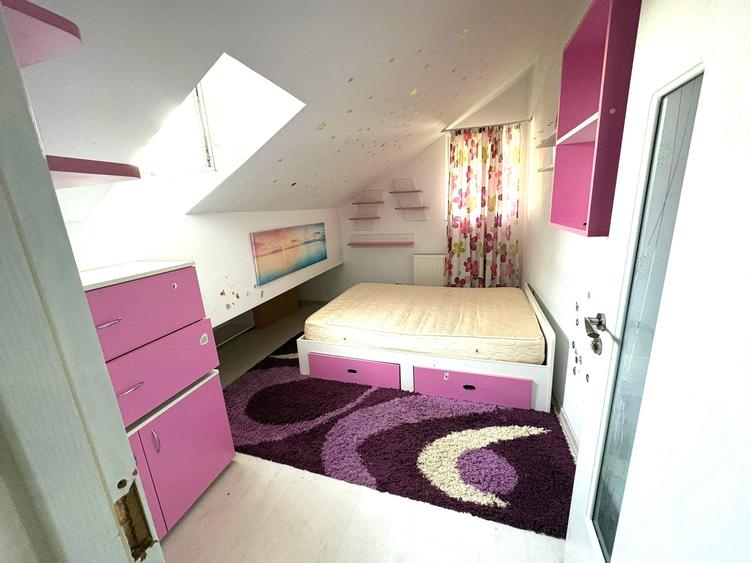 Apartament cu 3 camere decomandat în Nord