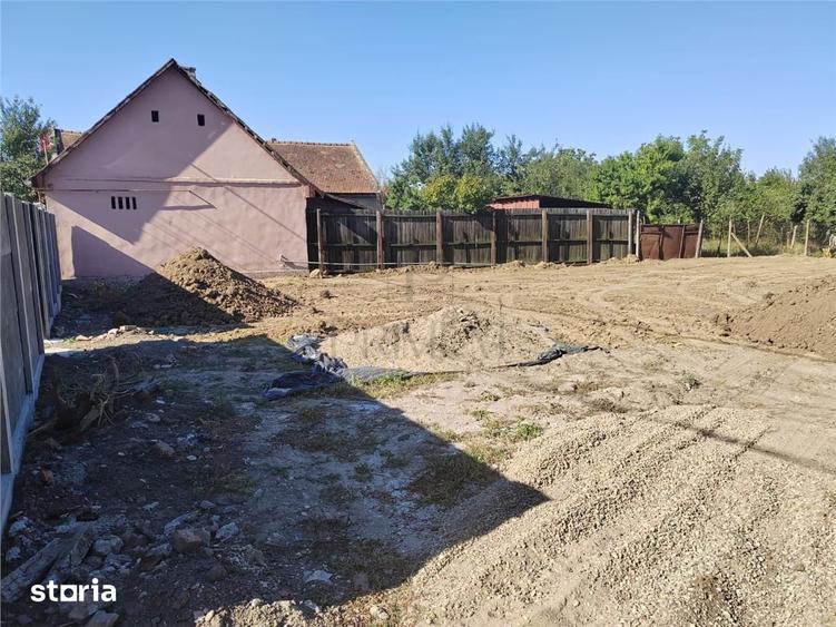 Teren de 445 mp, în Central