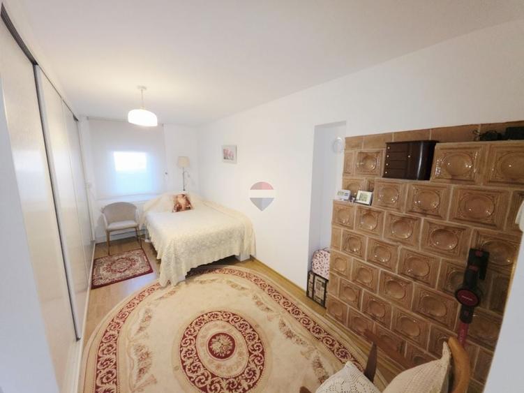Casă individuală cu 3 camere cu Teren 2836 Mp în Zănești