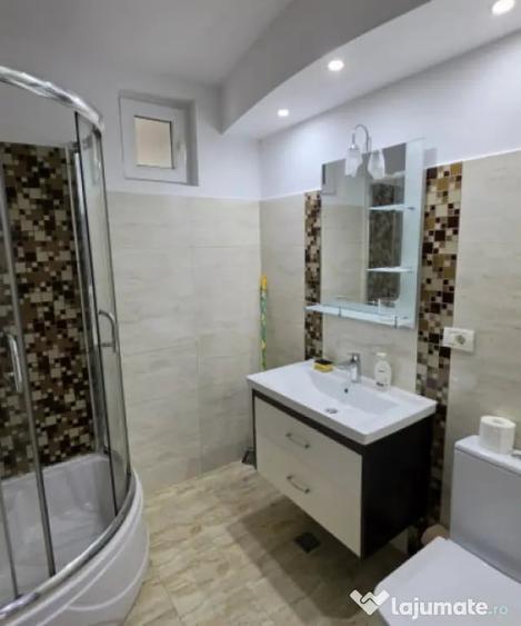 Apartament cu 2 camere decomandat în Ultracentral