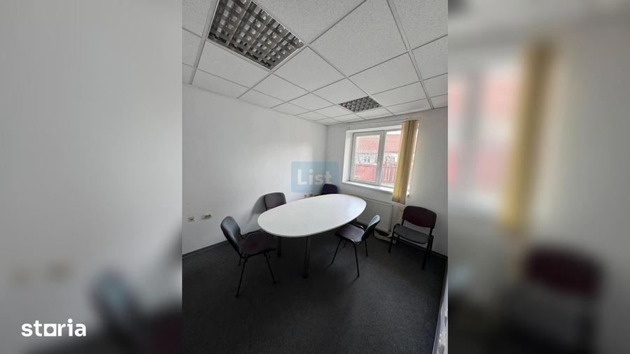 Casă cu 6 camere cu Teren 500 Mp în Mărăști