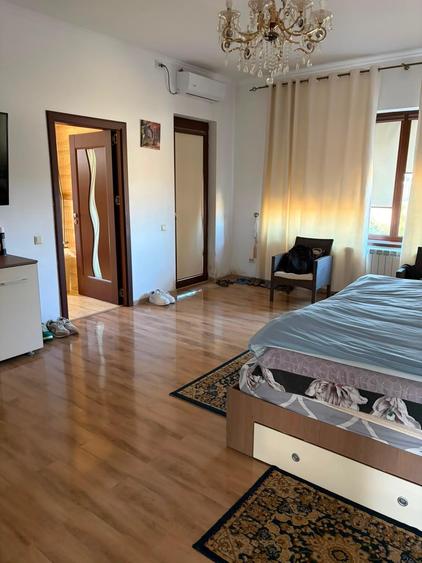 Casă cu 4 camere cu Canalizare în Buda