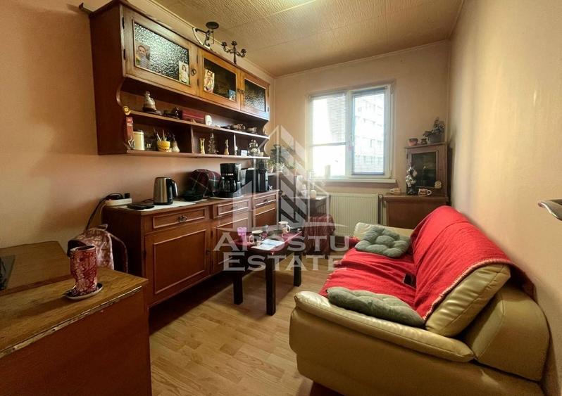 Apartament de vanzare cu 4 camere, centrala proprie, Dacia, Timisoara - 4