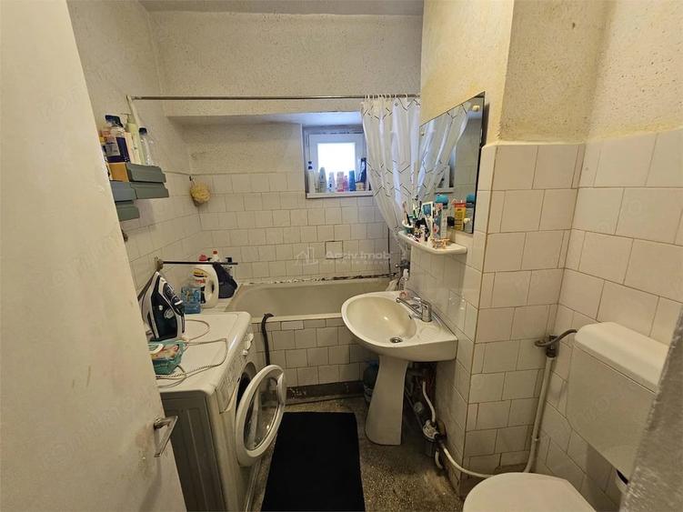 Apartament cu 3 camere decomandat în Ultracentral