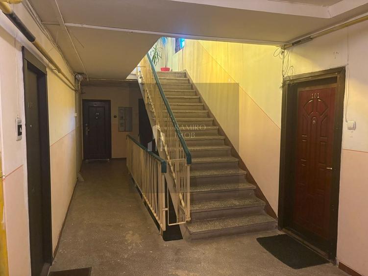 Apartament cu 3 camere decomandat în Apărătorii Patriei