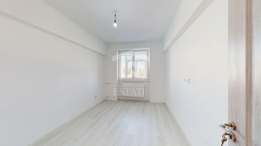 Apartament cu 3 camere decomandat în Drumul Taberei