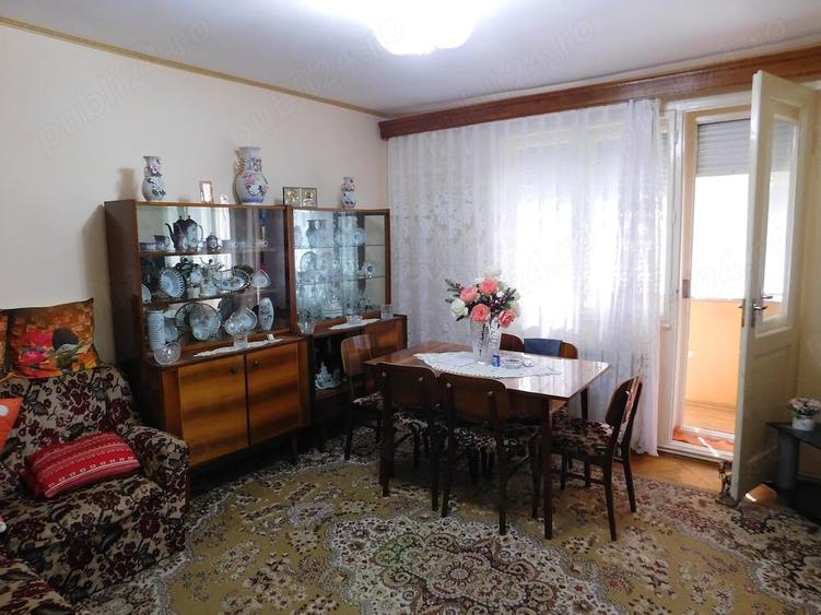 Vand ap.3 camere,central,et.1,garaj,negociabil ! - 8