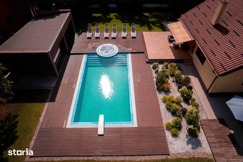 Casă cu 10 camere cu Teren 1347 Mp în Braytim