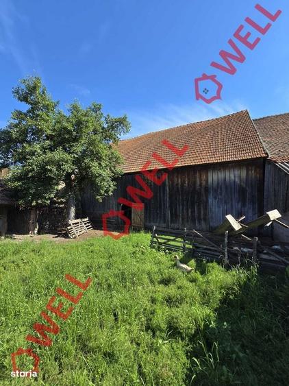 Casă cu 2 camere cu Teren 1685 Mp în Măieruș