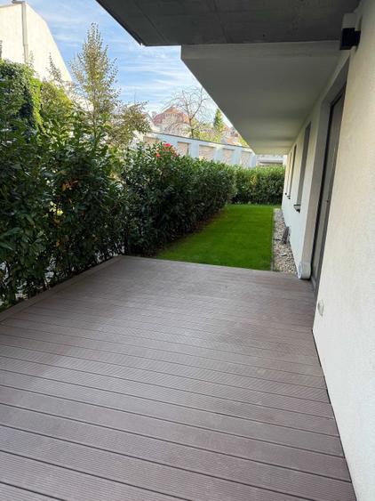 Apartament cu 3 camere decomandat în Parcul Carol
