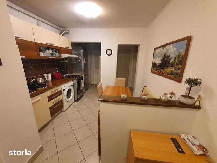 Apartament cu 2 camere decomandat în Libertății