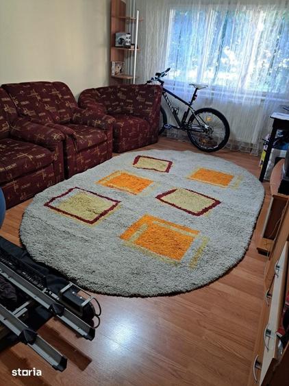Apartament cu 3 camere în Decebal