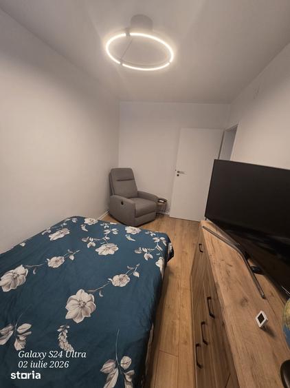 Apartament cu 3 camere în Craiovei
